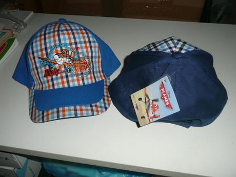 Čepice kšiltovka planes letadlo vel 52 a 54, disney,104