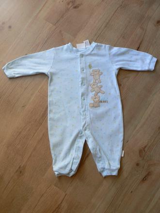 Overálek na spaní, 68