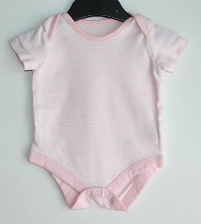 C180 dívčí body vel. 68, f&f,68