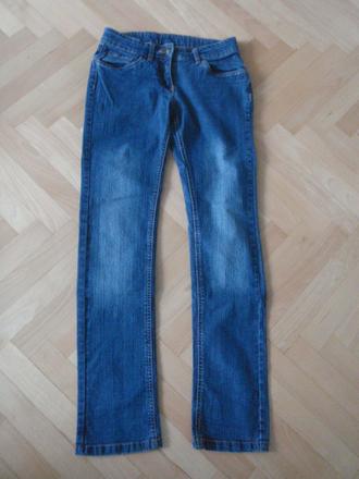 Džíny, 152