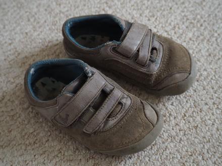 Barefoot celoročky, vivobarefoot,28