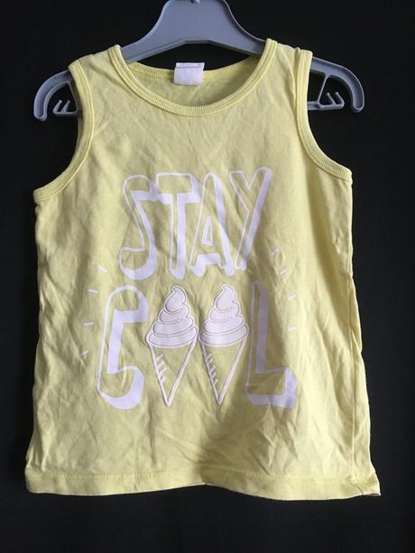 Vel. 80 žluté tílko s nápisem, 80