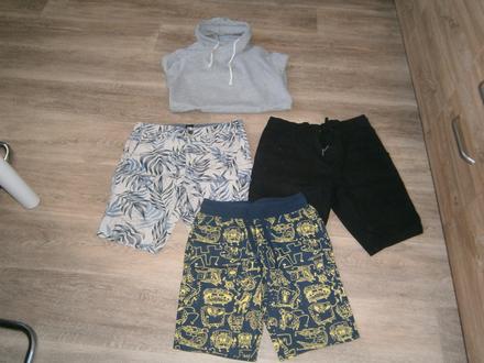 3x kraťasy vel. s/m + mikina zdarma, s