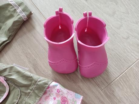 Krásný obleček pro panenku baby annabell, 