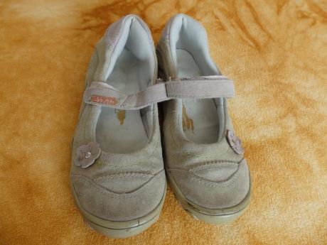 Balerínky s kytičkou, 30