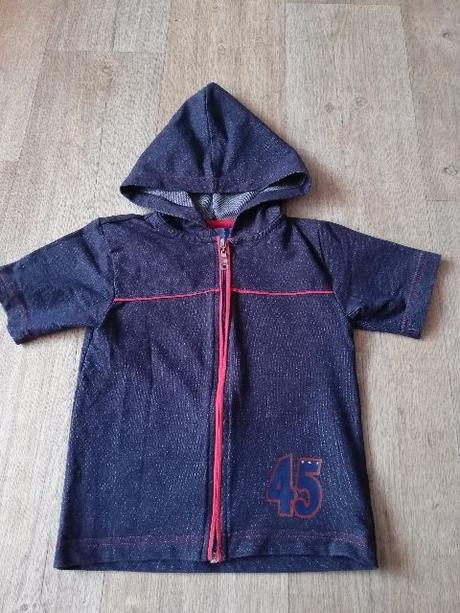 Mikina sport.s krátkým rukávem, 116