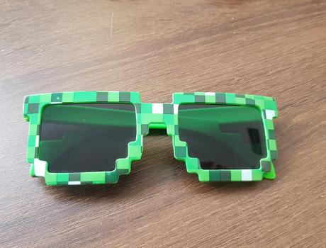 Sluneční brýle minecraft, 