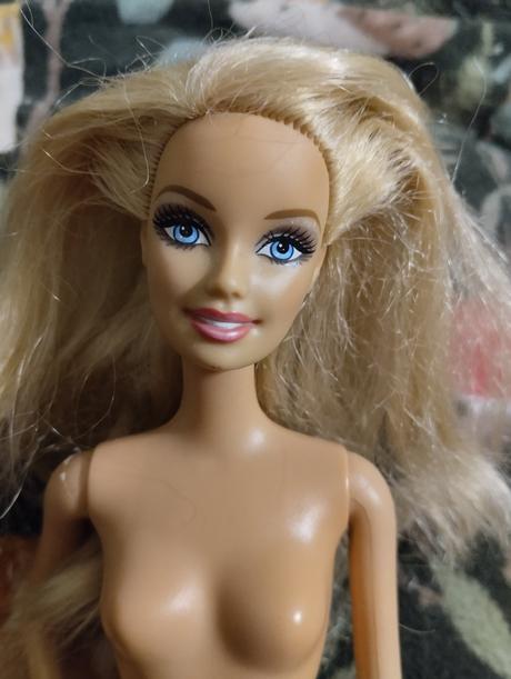 Panenka barbie, 
