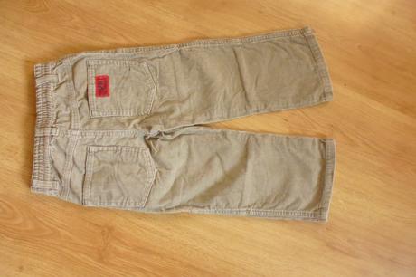 Manžestráky, esprit,98