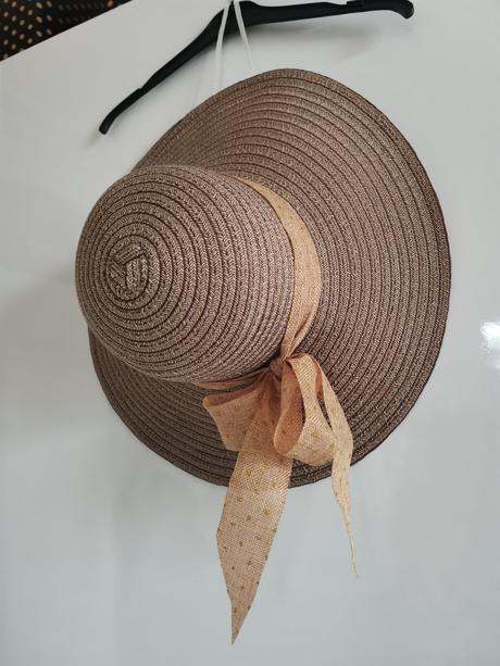 Dámský klobouk s mašlí nový, 