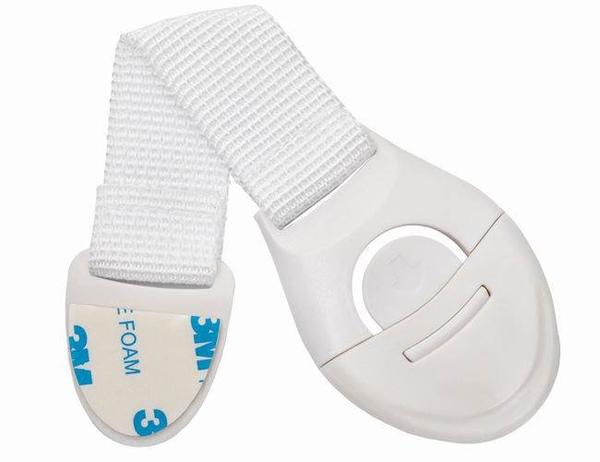 Jaké dětské pojistky na nábytek opravdu fungují?