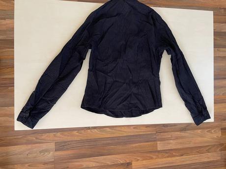 Stříbrný proužek halenka s volánkem, vel m, livre, m