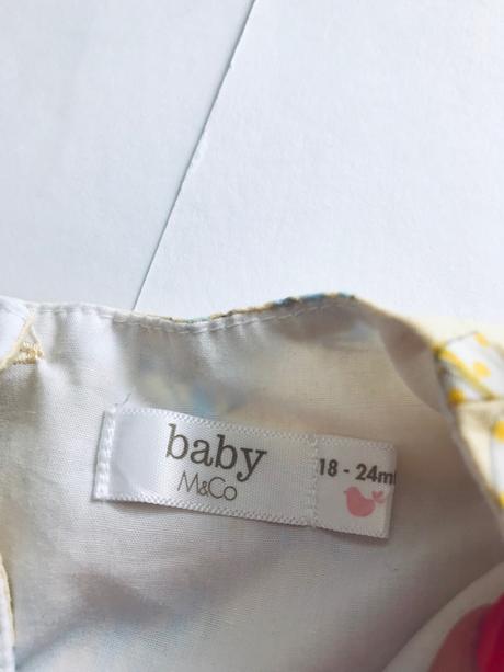 Šaty s mašličkamy - v.12/18 měs., m&co,86