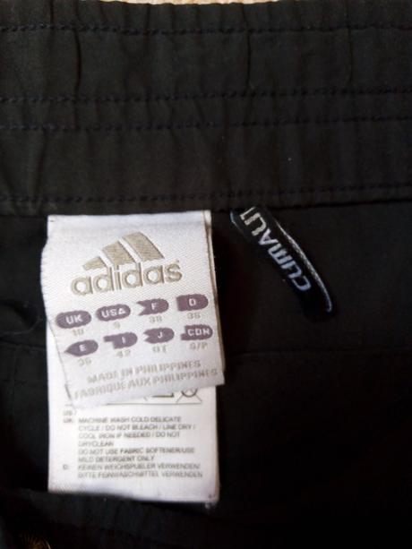 Kalhoty zn."adidas" vel."36/s" jsou větší, adidas
