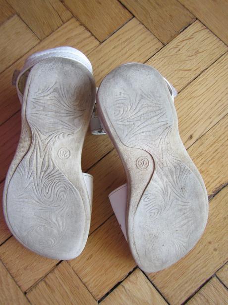 Sandálky  květované,  26, nelli blu,26