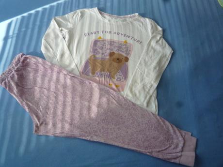 Pyžamo s obrázkem reserved vel. 146, reserved,146