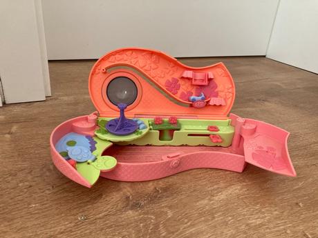Littlest pet shop - zvířatká, domeček,