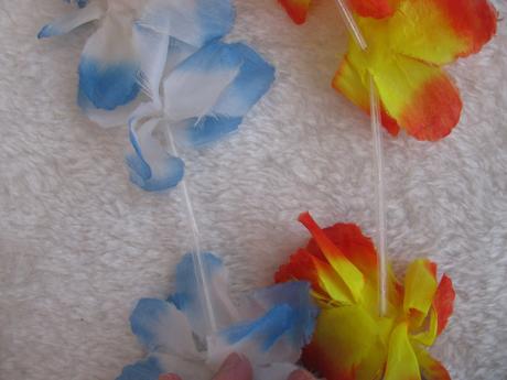 Kostým na karneval-havajský věnec s náramkem,