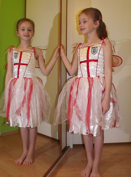 Karnevalové šaty fotbalová víla,