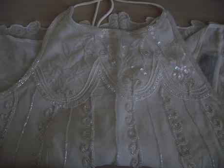 Vyšívaný topík s perličkami, 36