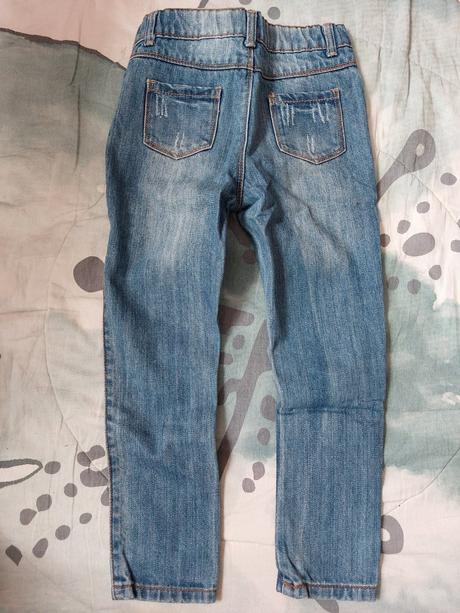 Trhané džíny výšivka, korálky, flitry, štras, denim co,116