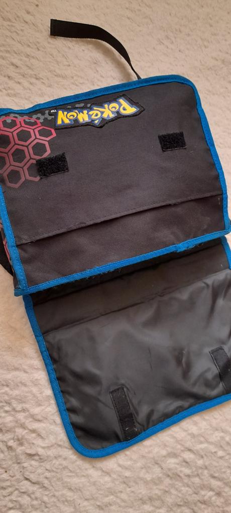 Nintendo pokémon brašna 38cm,