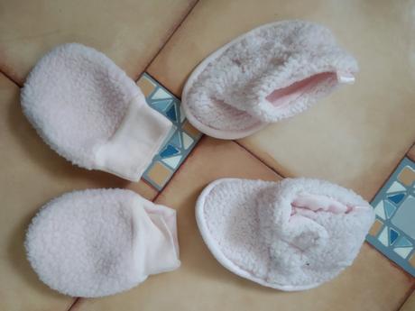 Botičky a rukavice, 68–80