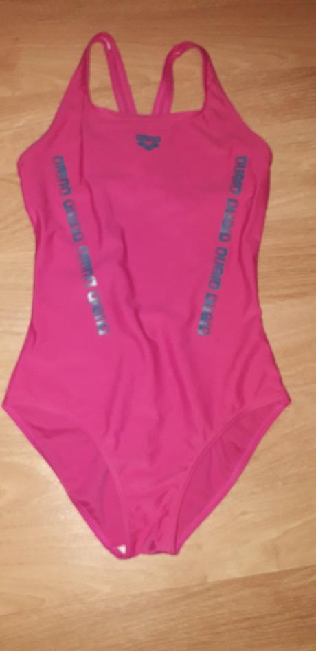 Plavecké plavky arena, 164