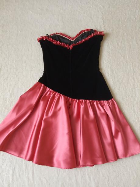 Korzetové společenské šaty vel.s, s