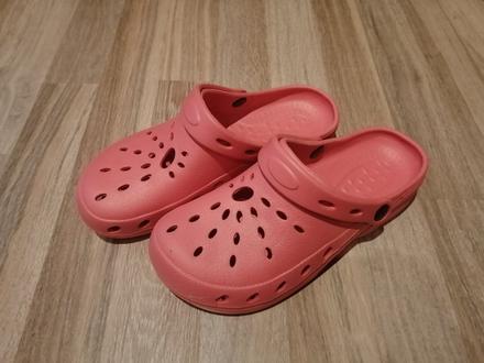 Crocs, 36