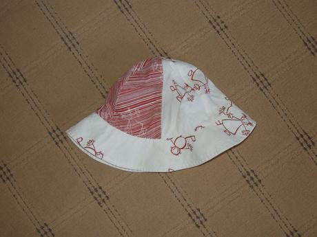 Klobouček vel. 54 - 56, 98