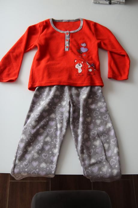 Dívčí teplé pyžamo, 122