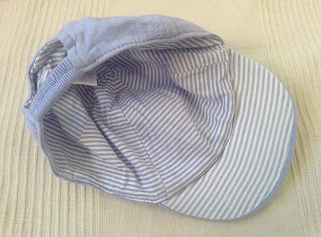 Kšiltovka s motýlkama, 68