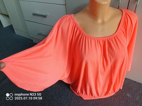 Tričko neón motýl střih vel."uni",