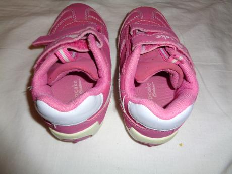 Pěkné růžové botasky - kožené, 27