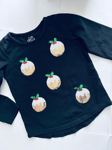 Triko černé vánoční - v.4/5 let zn. nutmeg, 110