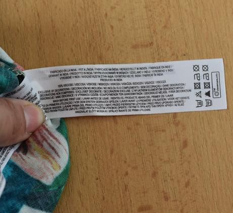 Šaty vel. 6 - 7 let, primark,122