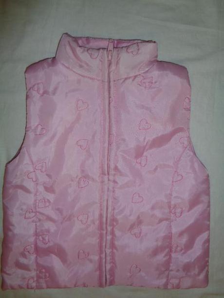 Luxusní růžová společenská vestička se srdíčkama, 110