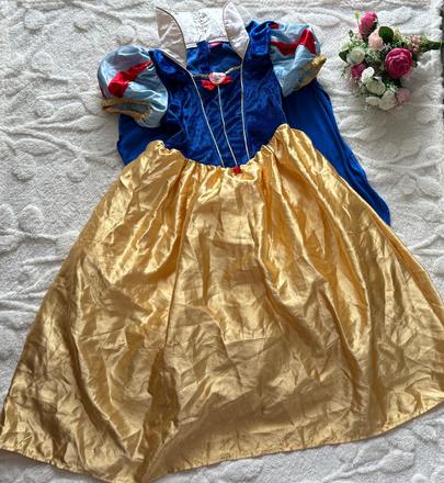 An18/ kostým sněhurka - v.7/8 let zn. disney, 