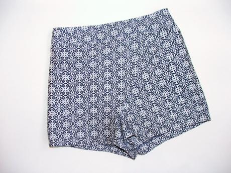 P586 kraťasy vel. 6-7 let, f&f,122