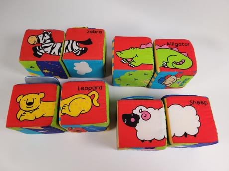 Látkové rozvojové kostky,