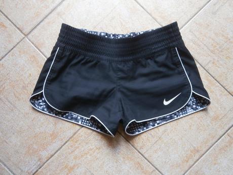 Sportovní kraťasy, nike,s