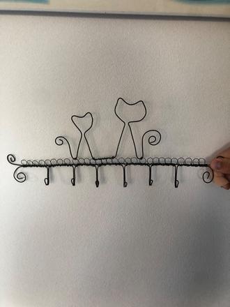 Drátěný věšáček - kočky, 