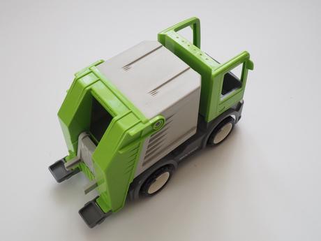 Auta multigo - popeláři, hasiči,