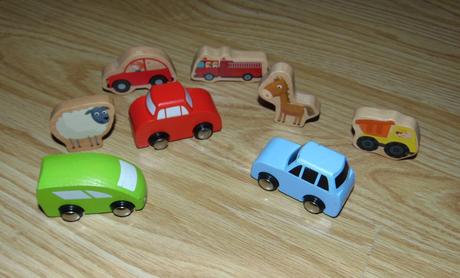 Autíčka k vláčkodráze, 