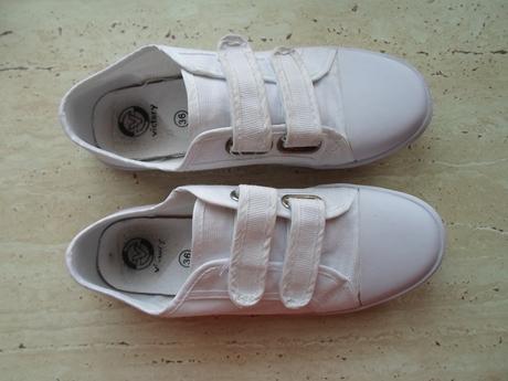 Bílé boty tenisky botasky sálovky, victory,36