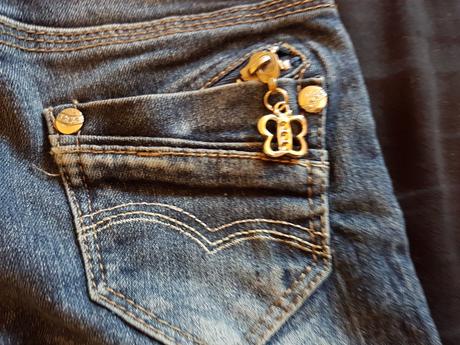 Dívčí džíny, 110