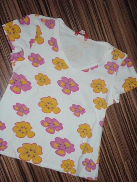 Bílé květované elastické tričko, m