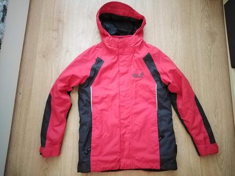 Bunda, jack wolfskin,140