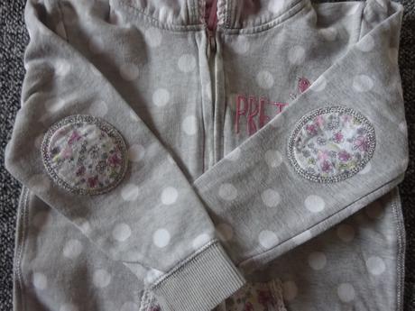 Overal dl.r. s puntíky a kapucí, vel. 92, f&f,92